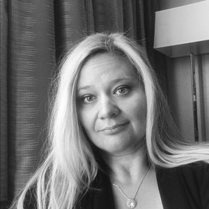 Meet your Posher, Jennifer